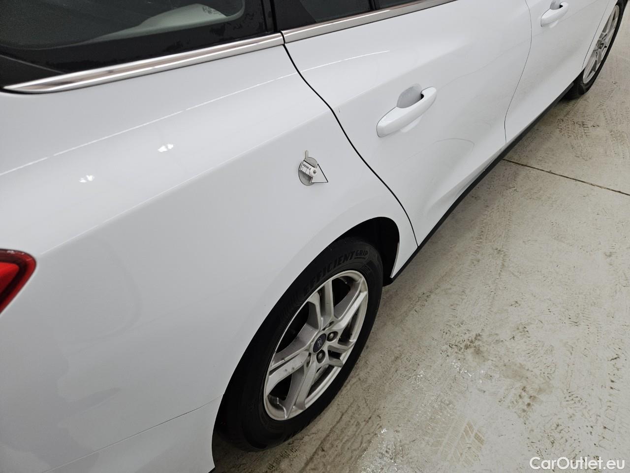  Ford  Focus 1.5 EcoBlue 120CP Trend Connected Wgn A8 #26