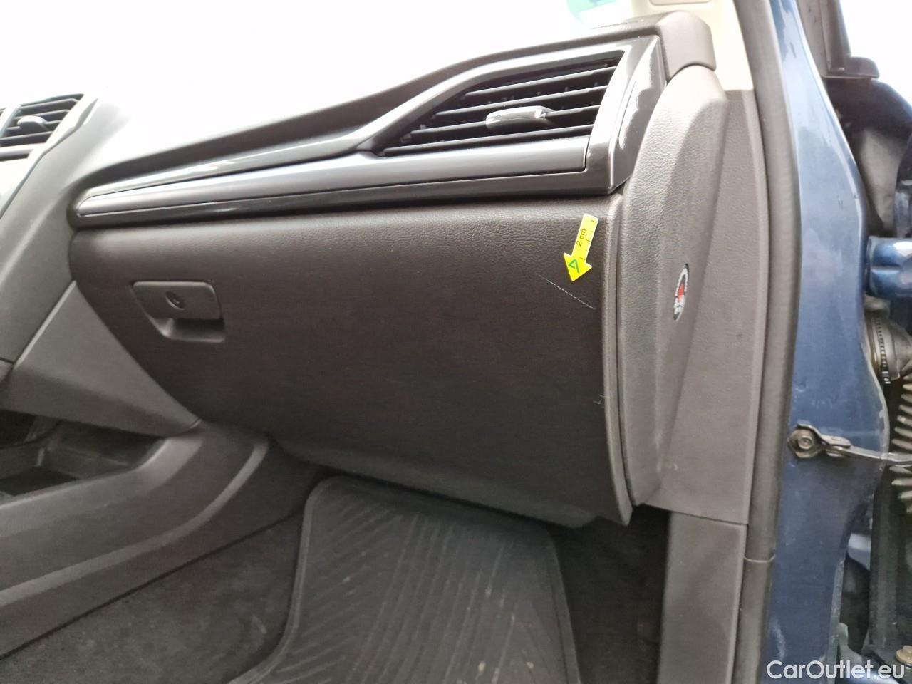  Ford  Mondeo 2.0 EcoBlue 150CP Titanium A8 #32