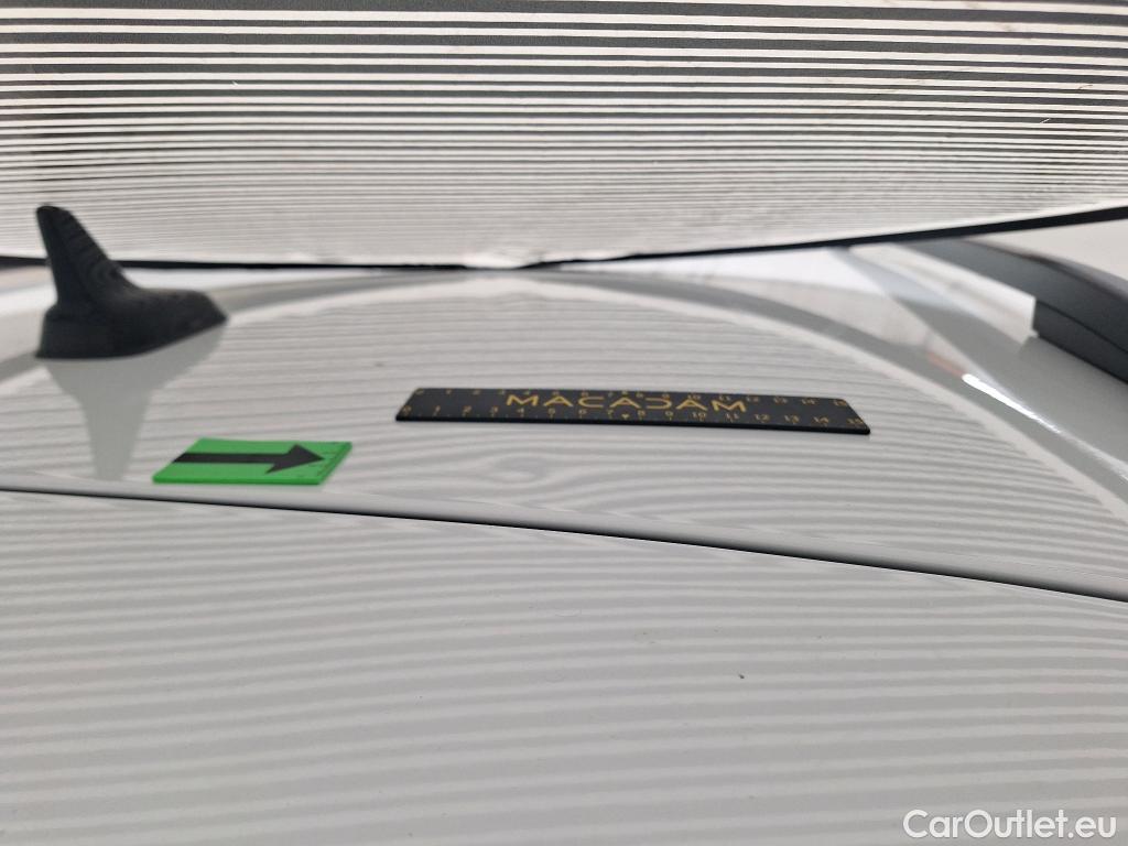  Skoda  Karoq 2.0 TDI 150CP Style DSG 4x4 #2