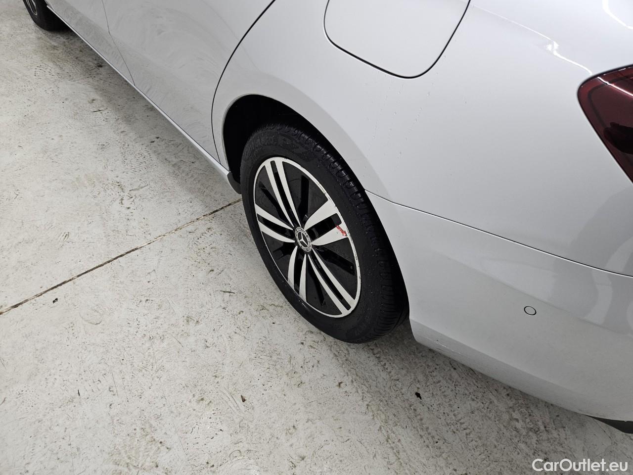  Mercedes  A-Klasse A 250 e #24