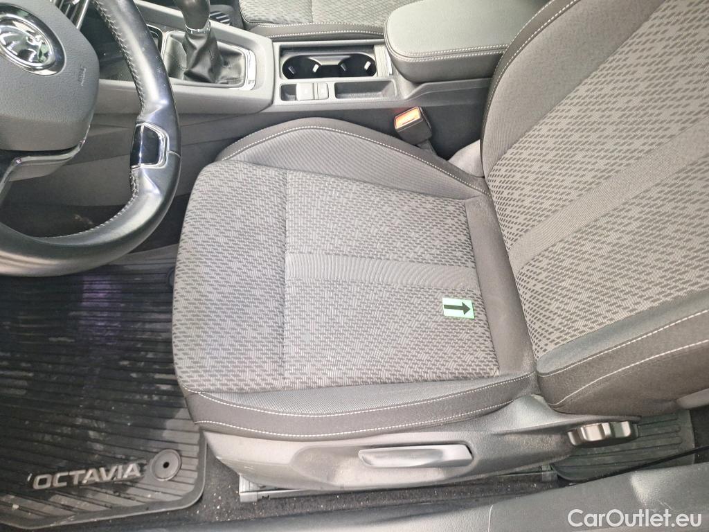  Skoda  Octavia 1.5 TSI 150CP Style #19