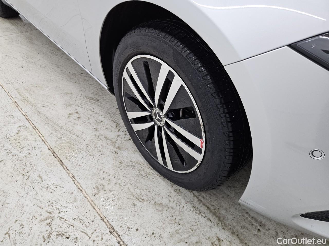  Mercedes  A-Klasse A 250 e #17