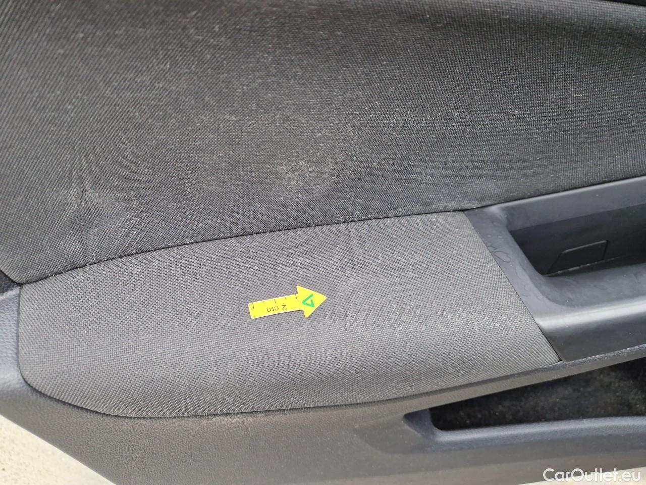  Volkswagen  Golf  2.0 TDI 116HP DSG Life Variant #27