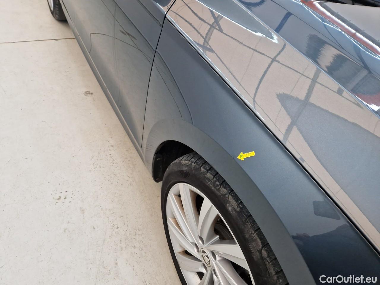  Skoda  Octavia 2.0 TDI 200CP Style DSG 4x4 #24