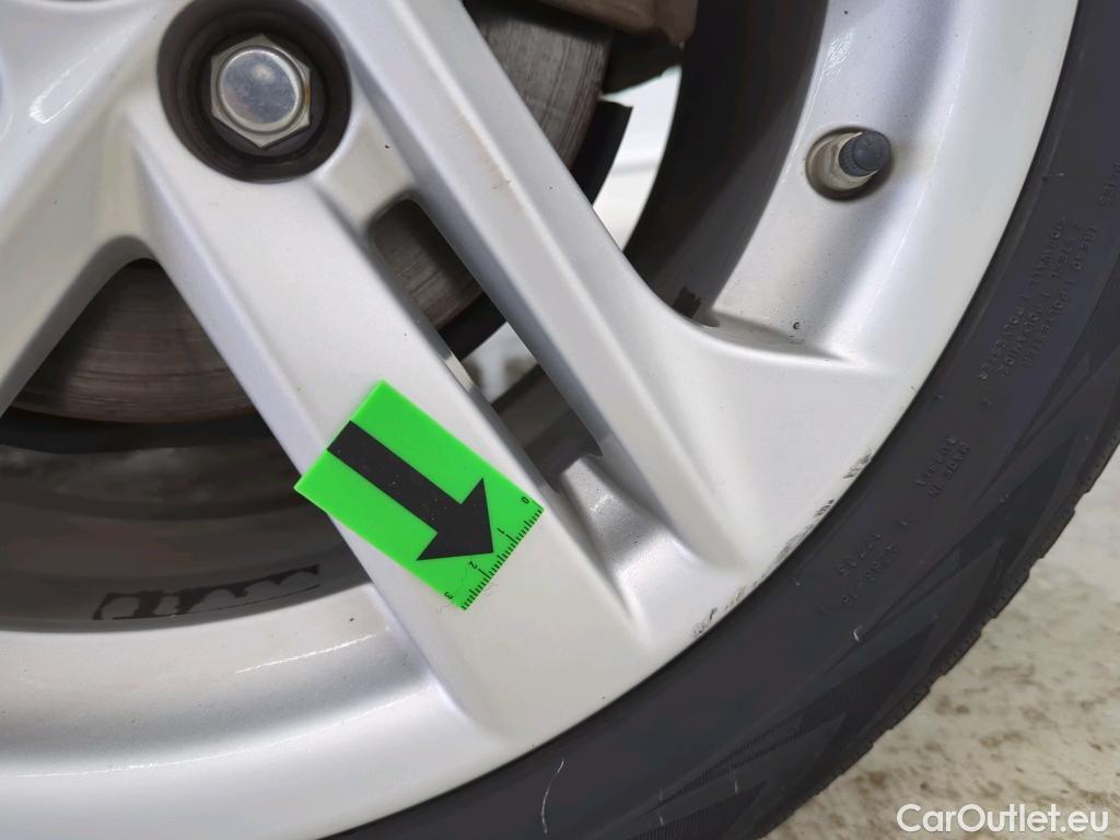  Toyota  Corolla 1.8 Hybrid Eco HSD E-CVT #8