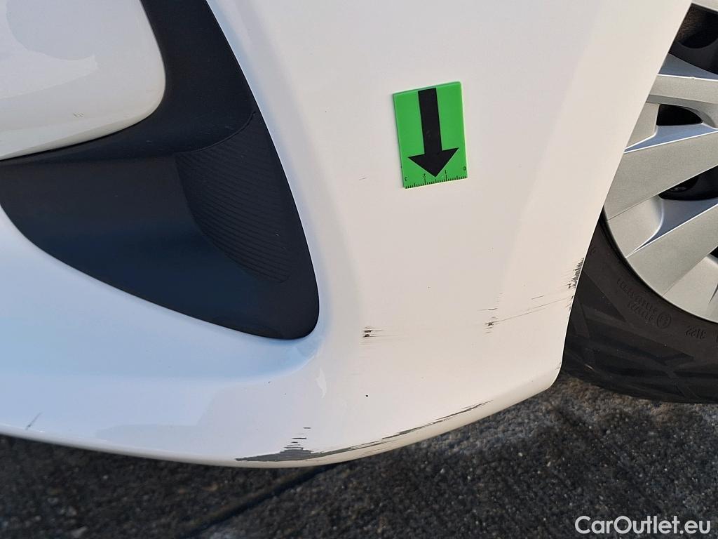  Toyota  Yaris 1.5 Hybrid Eco HYB Auto #8