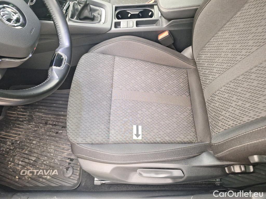  Skoda  Octavia 1.5 TSI 150CP Style #35