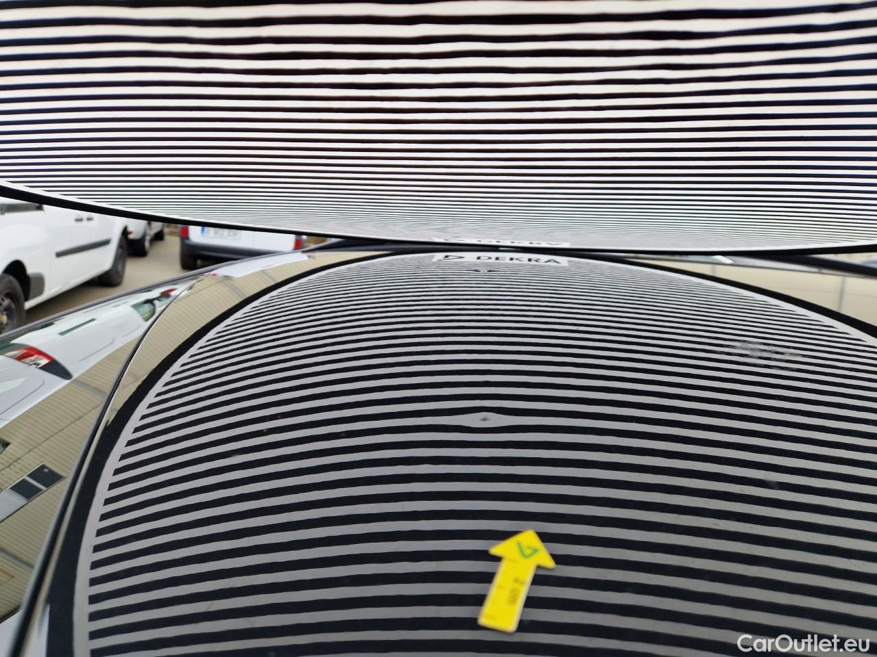  Volkswagen  Golf  2.0 TDI 116HP DSG Life Variant #24