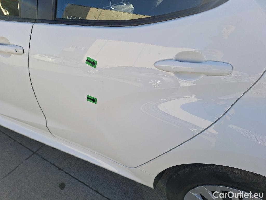  Toyota  Yaris 1.5 Hybrid Eco HYB Auto #5