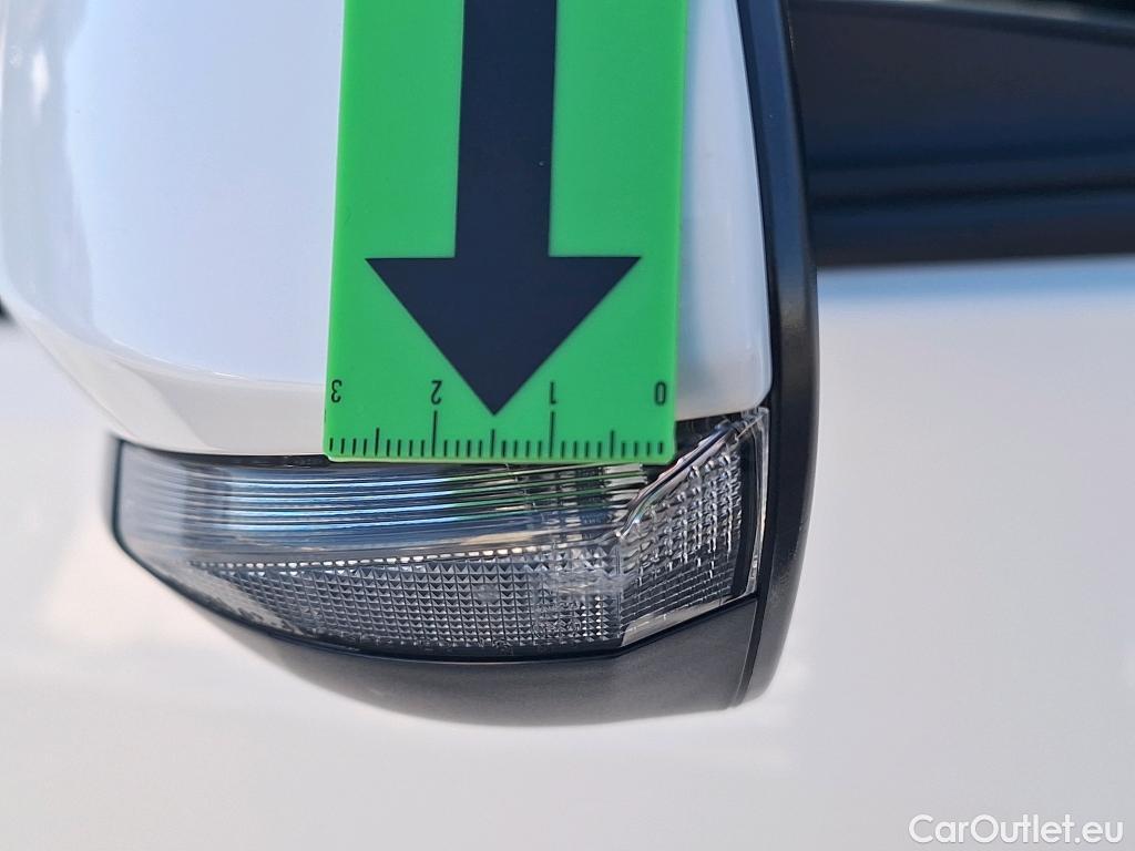  Toyota  Yaris 1.5 Hybrid Eco HYB Auto #12