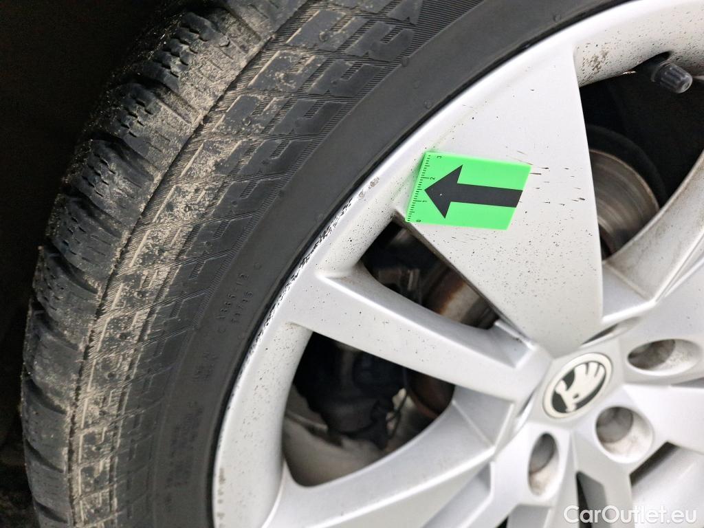  Skoda  Superb 2.0 TDI 150CP Style DSG #8