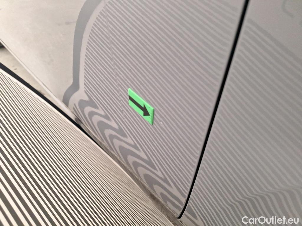  Volkswagen  Golf  1.0 TSI United DSG #17