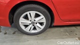  Volkswagen  Golf  2.0 TDI SCR Life Variant #10