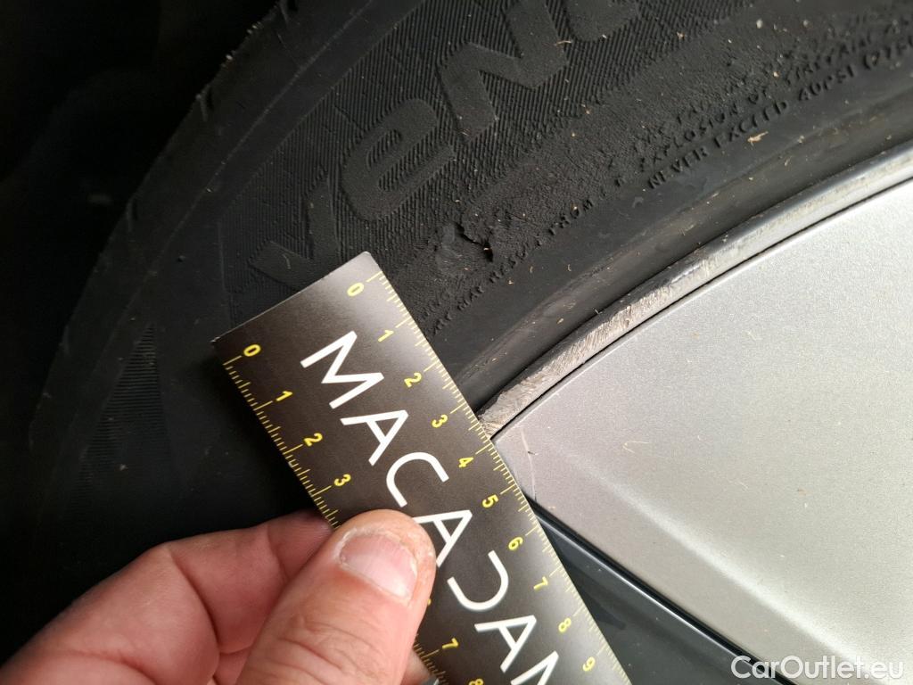  Tesla  Model Y TESLA  / 2020 / 5P / SUV Grand Autonomie Dual Motor AWD #3