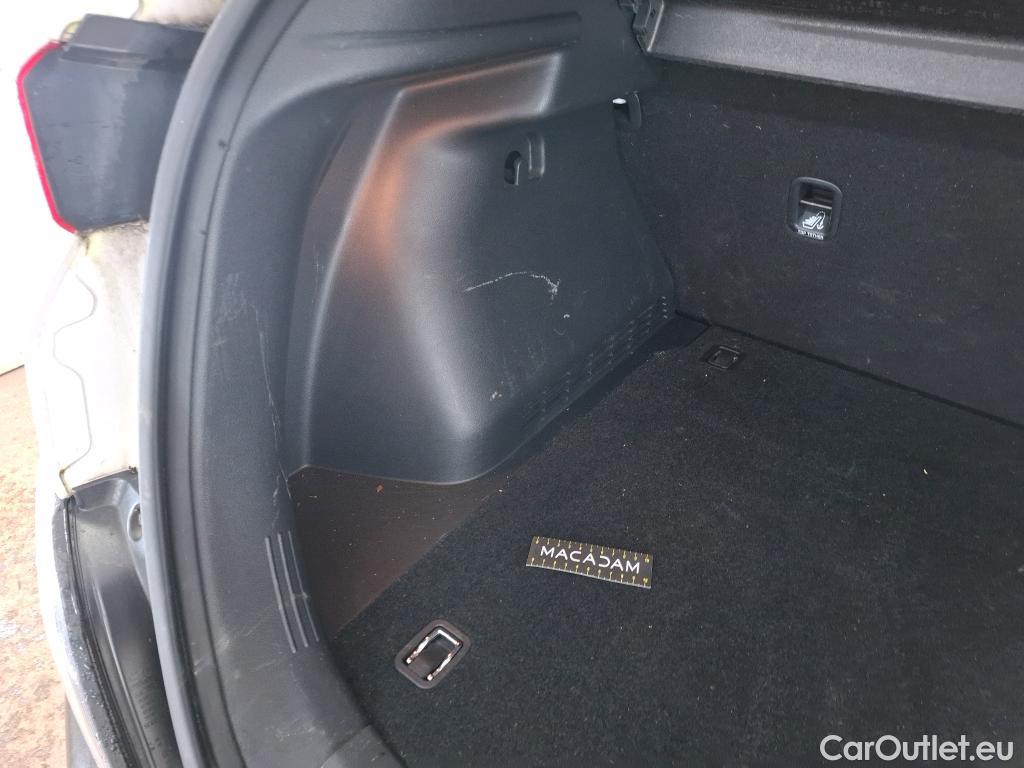  Hyundai  Konna Kona Business Hybrid 2WD 1.6 GDI 140CV BVA6 E6d #3