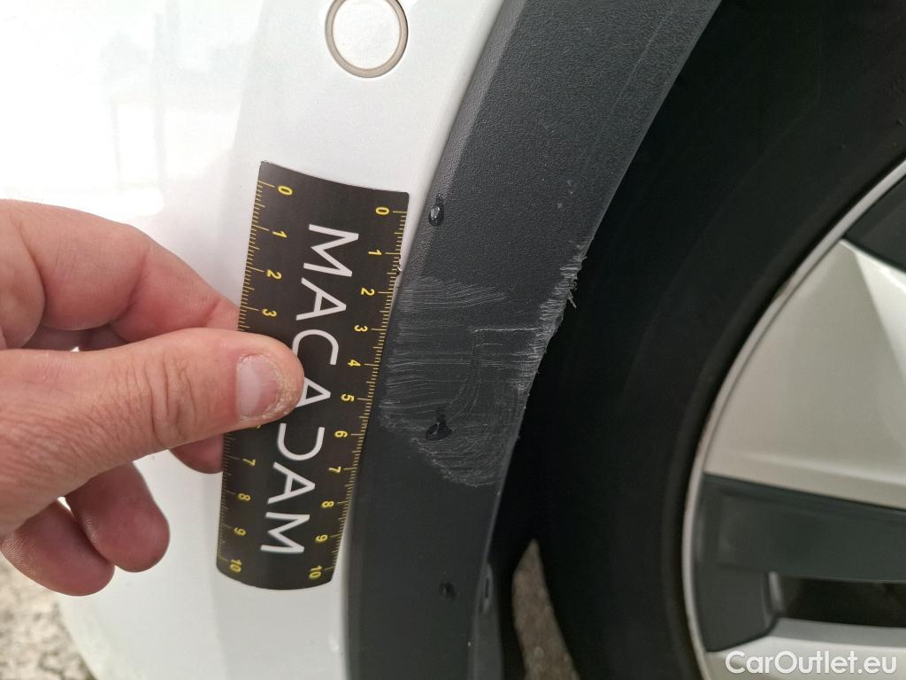  Tesla  Model Y TESLA  / 2020 / 5P / SUV Grand Autonomie Dual Motor AWD #37