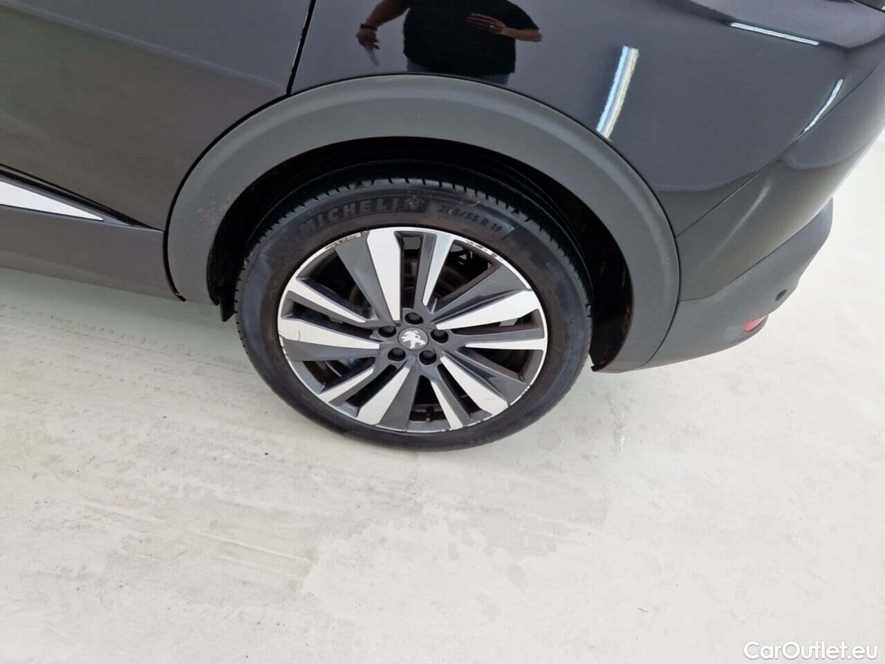  Peugeot  5008 1.2 PureTech BL Premium #9