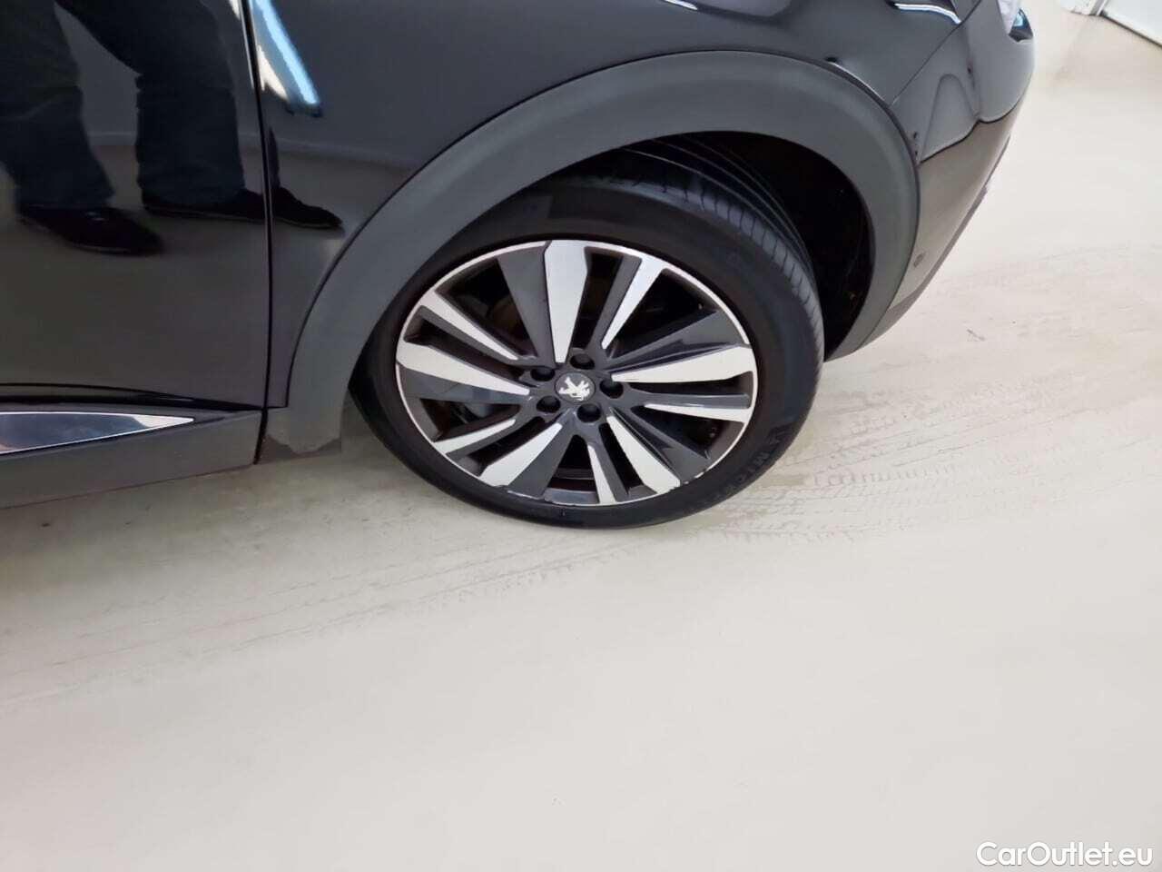  Peugeot  5008 1.2 PureTech BL Premium #10