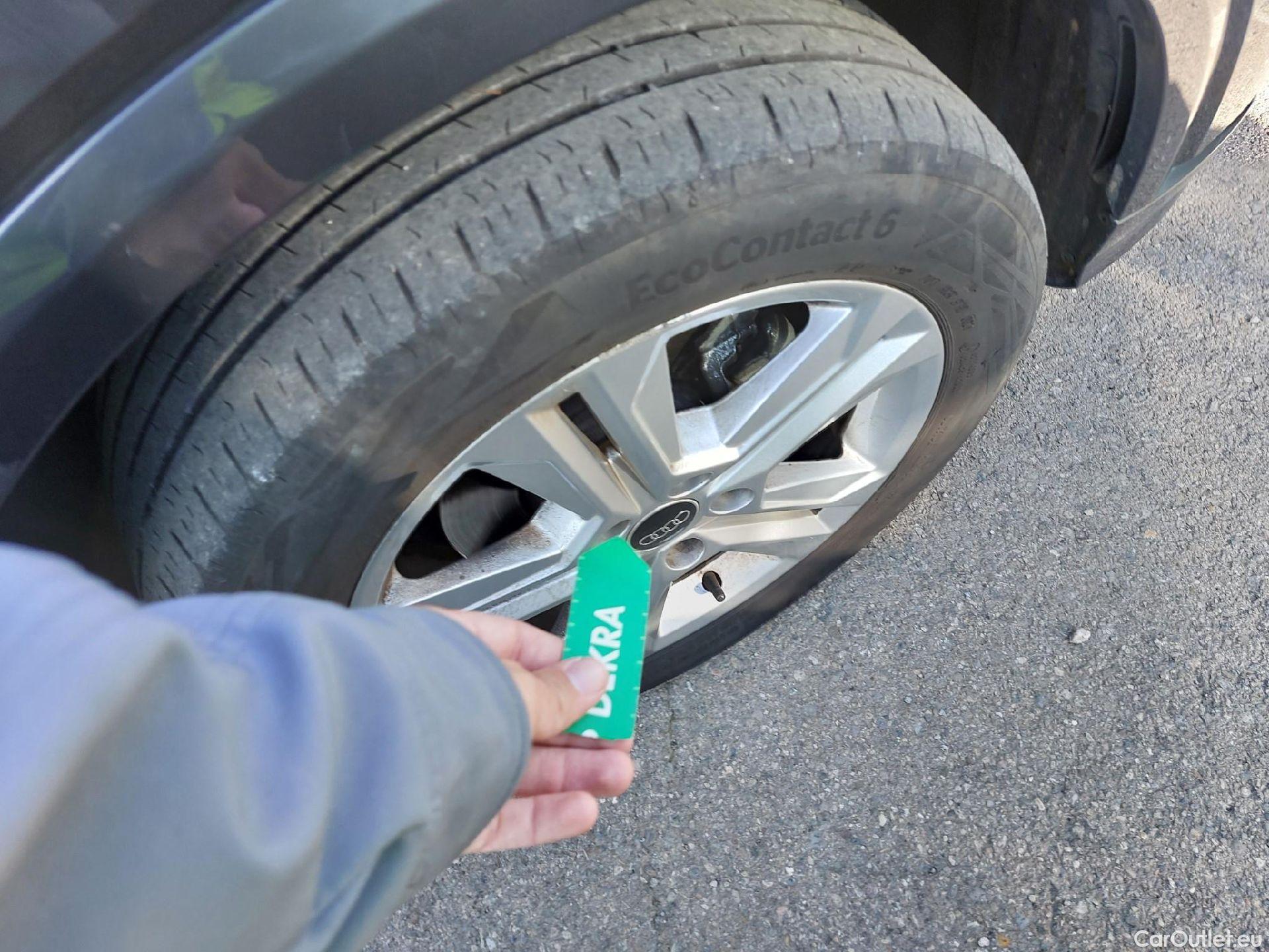  Audi  Q2 AUDI  / 2020 / 5P / todoterreno Advanced 35 TFSI 110kW (150CV) S tronic (AC) #9