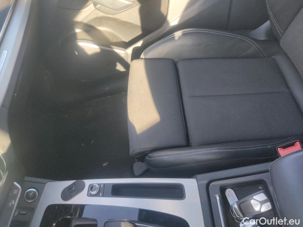  Audi  Q5 AUDI  / 2020 / 5P / todoterreno Black line 40 TDI 150kW quattro-ultra #10