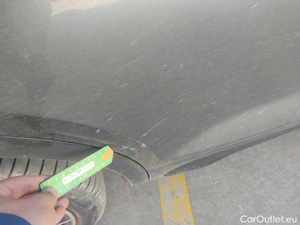  Audi  Q5 AUDI  / 2020 / 5P / todoterreno Black line 40 TDI 150kW quattro-ultra #6