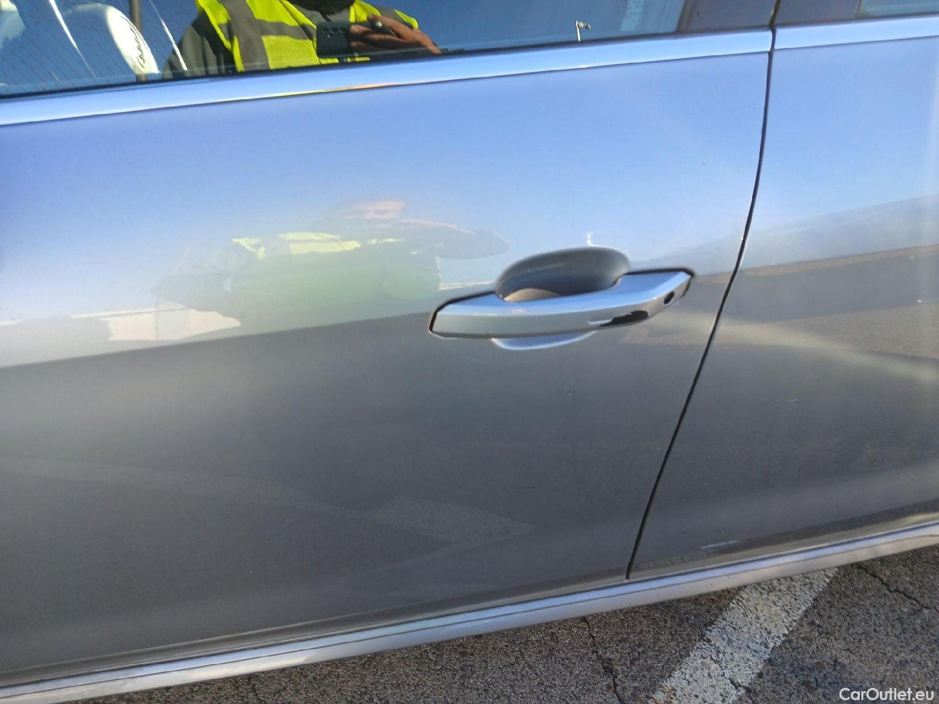  Audi  A4 AUDI  / 2019 / 5P / familiar Avant Advanced 35 TDI 120kW S tronic #18