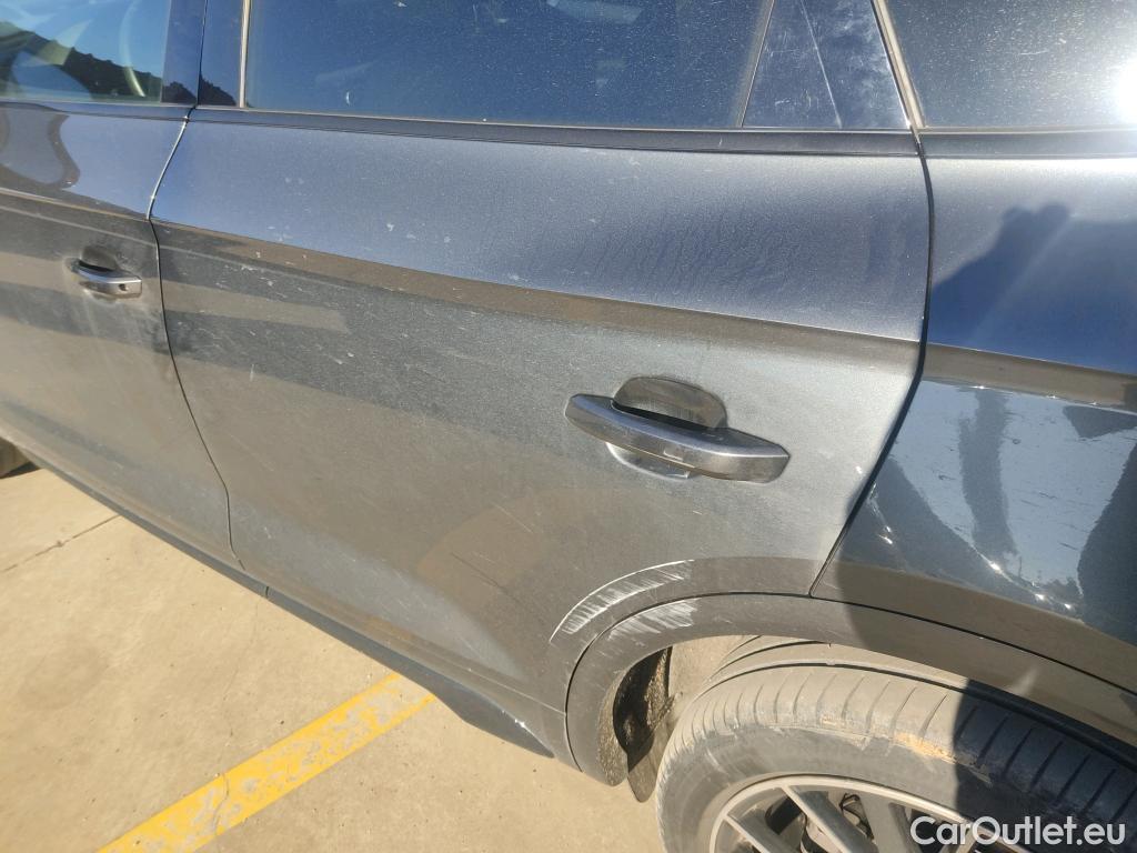  Audi  Q5 AUDI  / 2020 / 5P / todoterreno Black line 40 TDI 150kW quattro-ultra #1