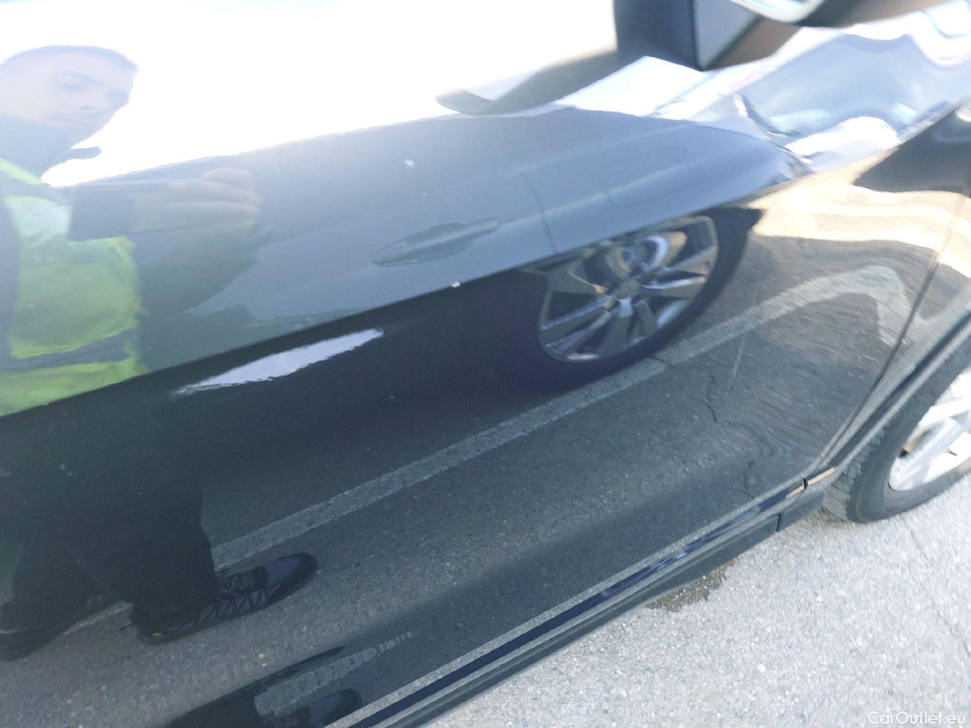  Audi  Q2 AUDI  / 2020 / 5P / todoterreno Advanced 35 TFSI 110kW (150CV) S tronic (AC) #8