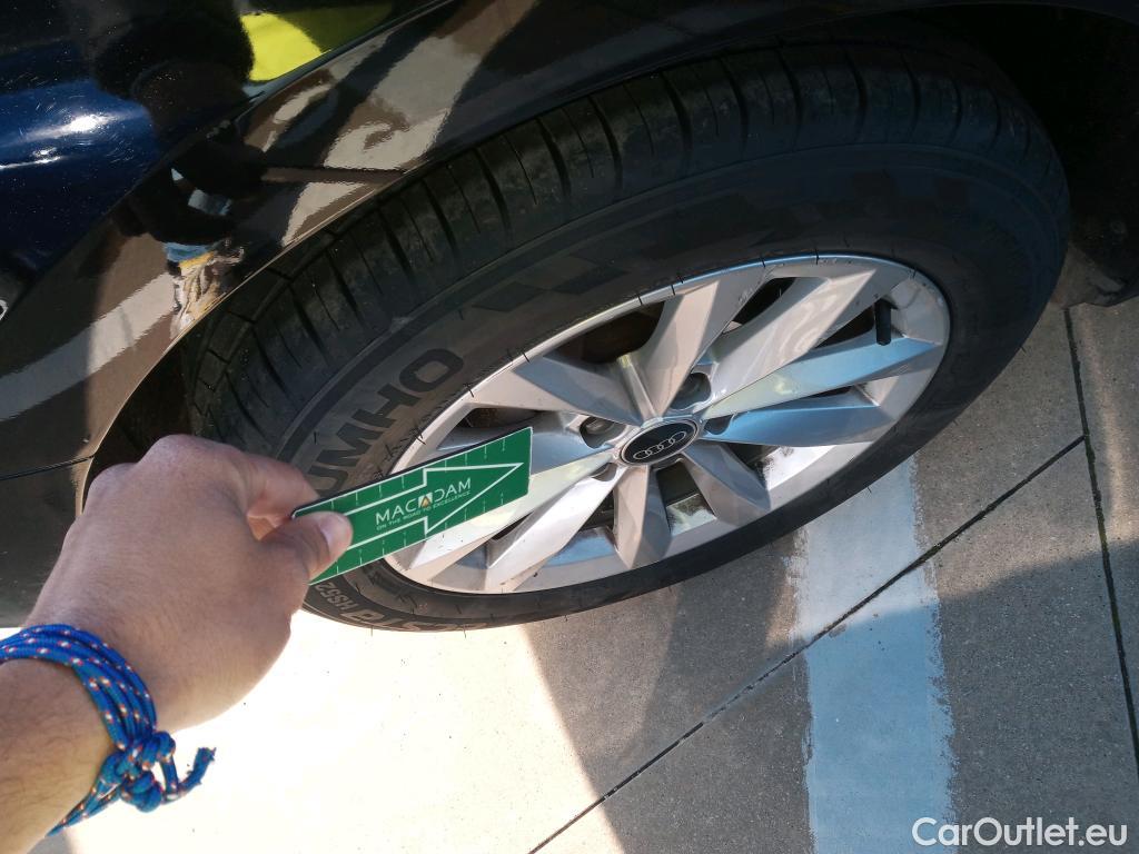  Audi  A3 AUDI  / 2020 / 5P / berlina con portón Sportback 30 TFSI 81kW (110CV) S tronic #14