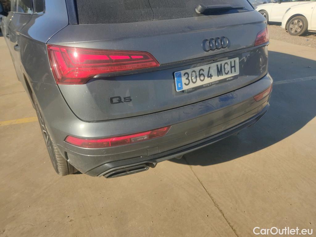  Audi  Q5 AUDI  / 2020 / 5P / todoterreno Black line 40 TDI 150kW quattro-ultra #3