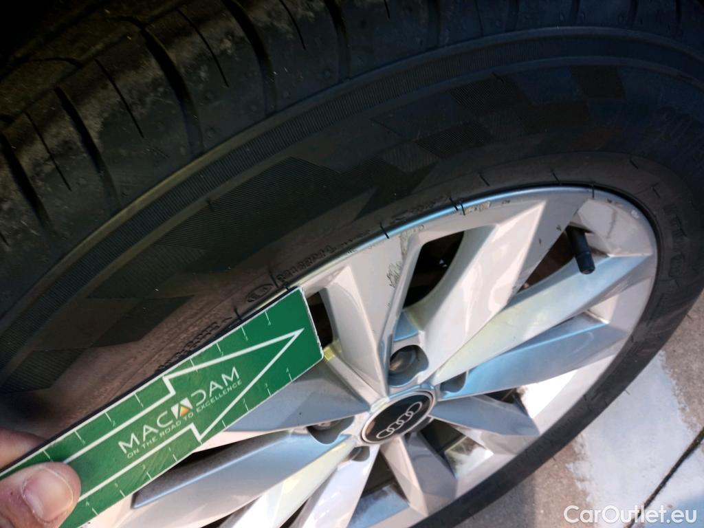  Audi  A3 AUDI  / 2020 / 5P / berlina con portón Sportback 30 TFSI 81kW (110CV) S tronic #13