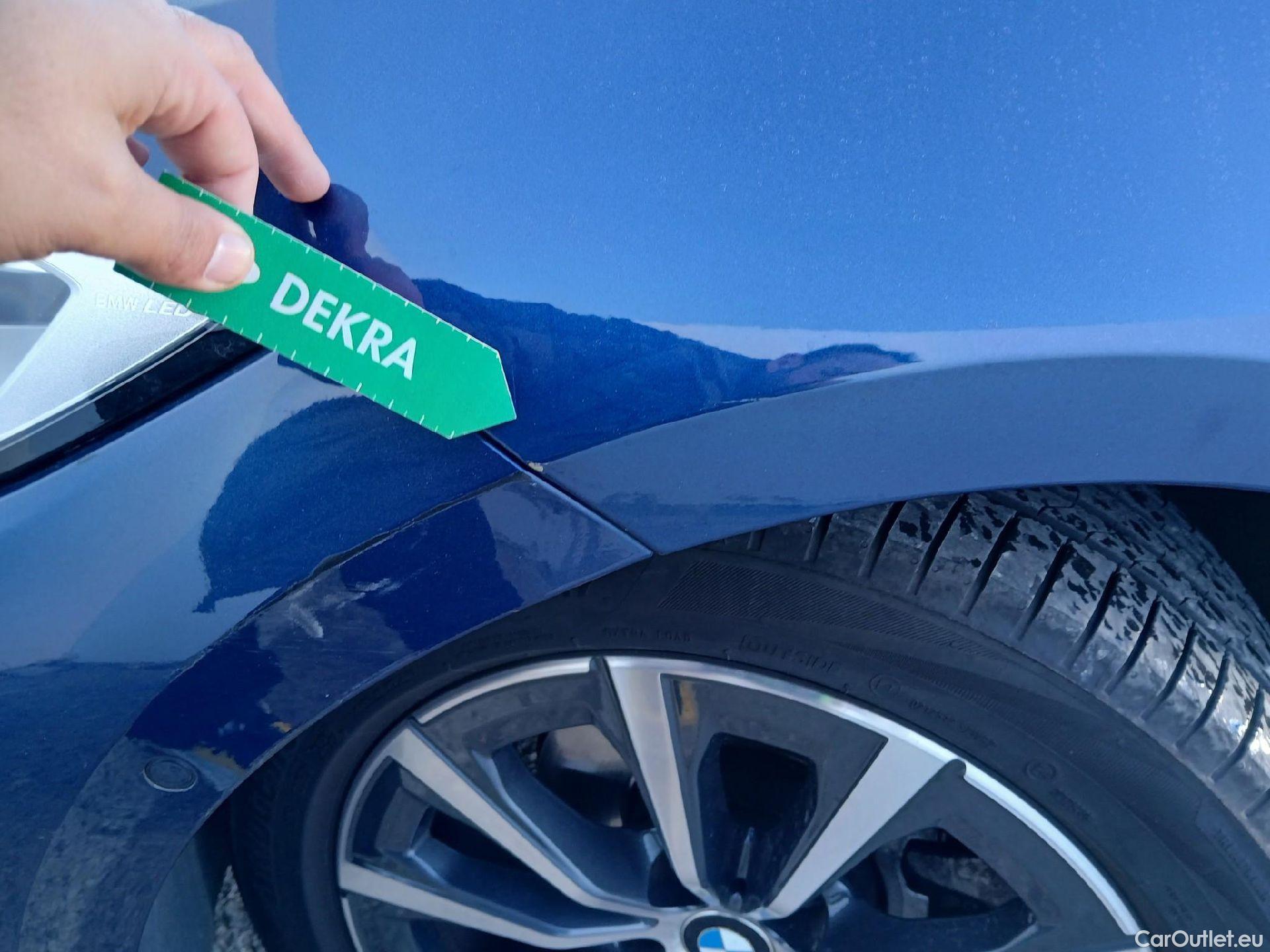  Bmw  Serie 3 BMW  / 2018 / 4P / sedán 320d Auto. #7