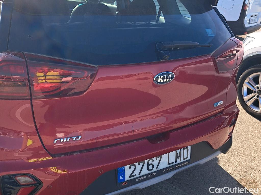  KIA  Niro KIA  / 2019 / 5P / crossover 1.6 GDi HEV 104kW (141CV) Drive #1