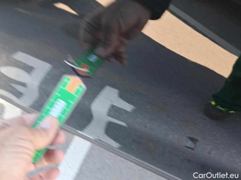  Bmw  X2 BMW  / 2017 / 5P / todoterreno sDrive18d #8