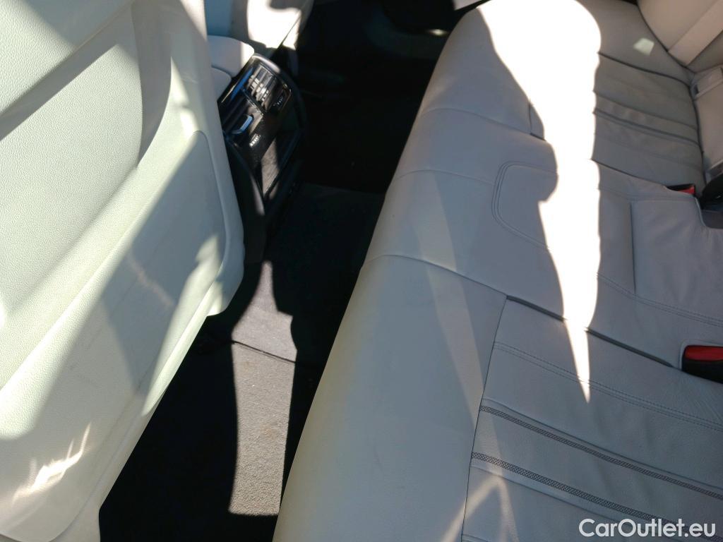  Bmw  Serie 5 BMW  / 2016 / 4P / sedán 520dA #10