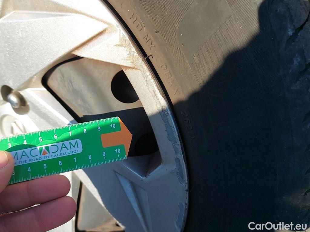  Hyundai  Bayon HYUNDAI  / 2021 / 5P / todoterreno 1.2 MPI Essence #39