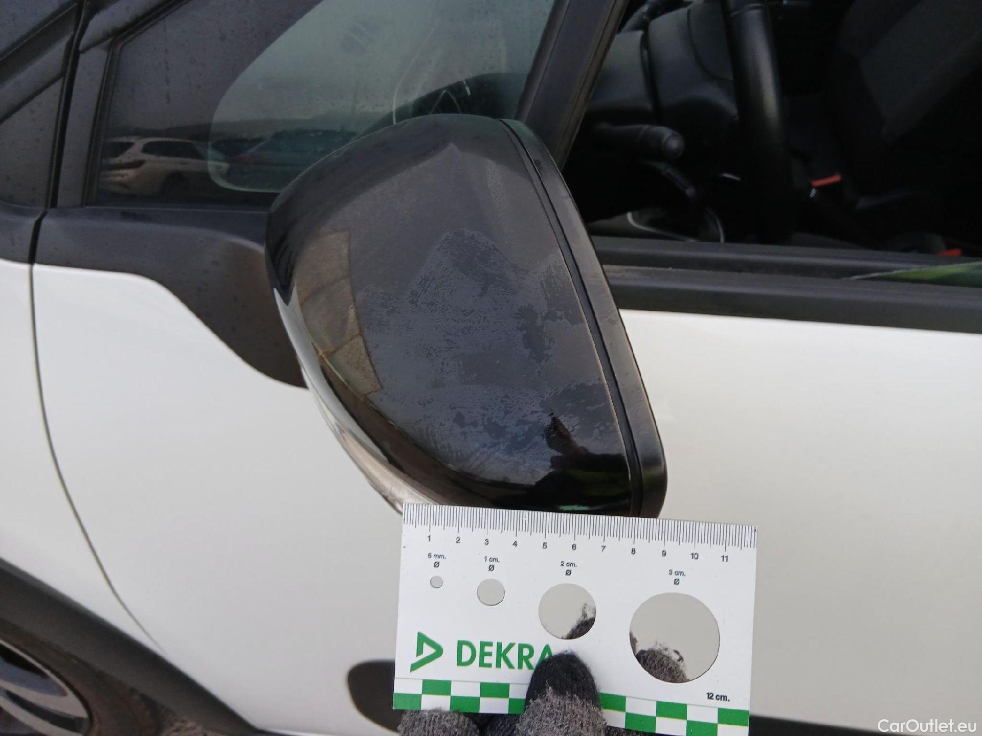  Citroen  C3 CITROEN  / 2020 / 5P / berlina con portón PureTech 60kW (83CV) Feel Pack (CX) #14