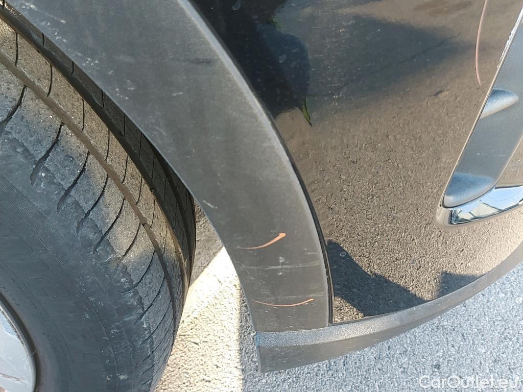  Hyundai  Bayon HYUNDAI  / 2021 / 5P / todoterreno 1.2 MPI Essence #40