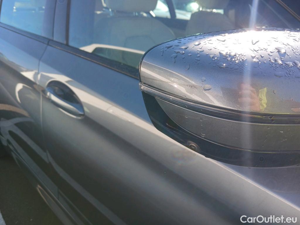  Bmw  Serie 5 BMW  / 2016 / 4P / sedán 520dA #25