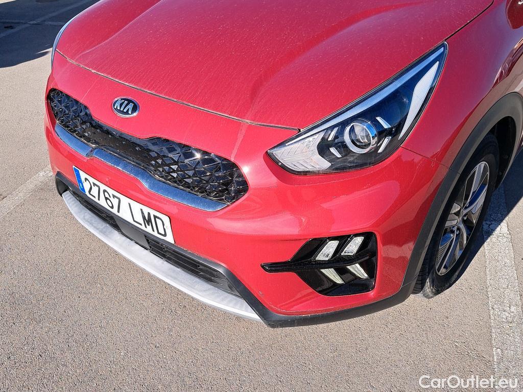  KIA  Niro KIA  / 2019 / 5P / crossover 1.6 GDi HEV 104kW (141CV) Drive #9
