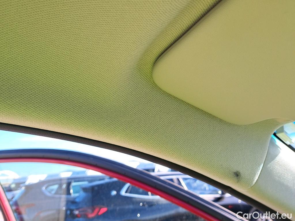  KIA  Niro KIA  / 2019 / 5P / crossover 1.6 GDi HEV 104kW (141CV) Drive #3