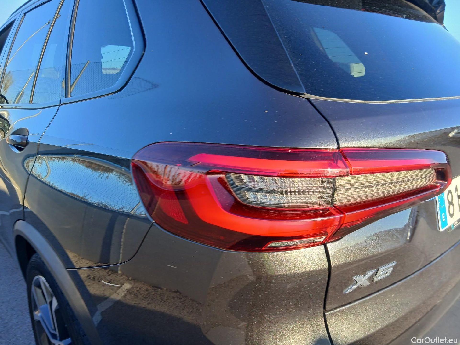  Bmw  X5 BMW  / 2018 / 5P / todoterreno xDrive45e (AC) #23