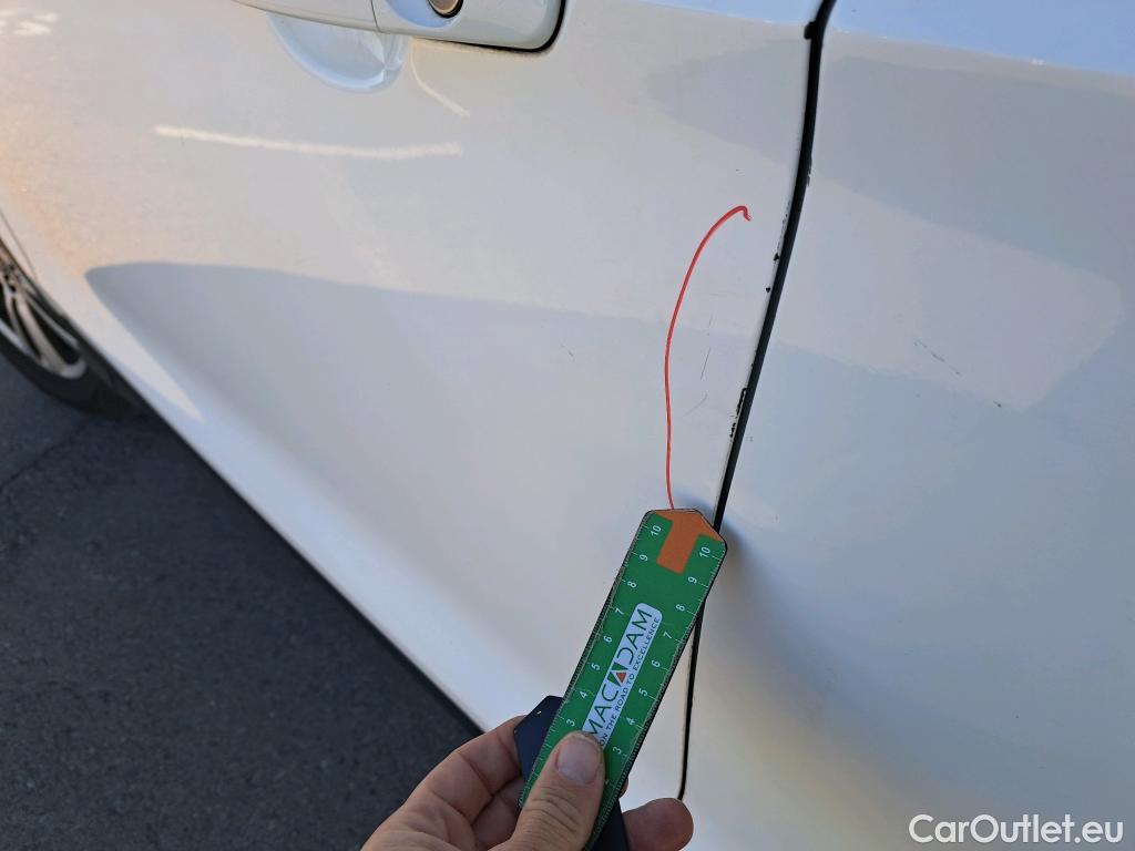  Ford  Kuga FORD  / 2016 / 5P / todoterreno 1.5 EcoBoost 88kW 4x2 Trend+ (CX) #15