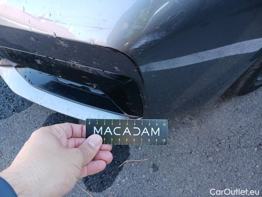  Bmw  Serie 5 BMW  / 2016 / 4P / sedán 520dA #13