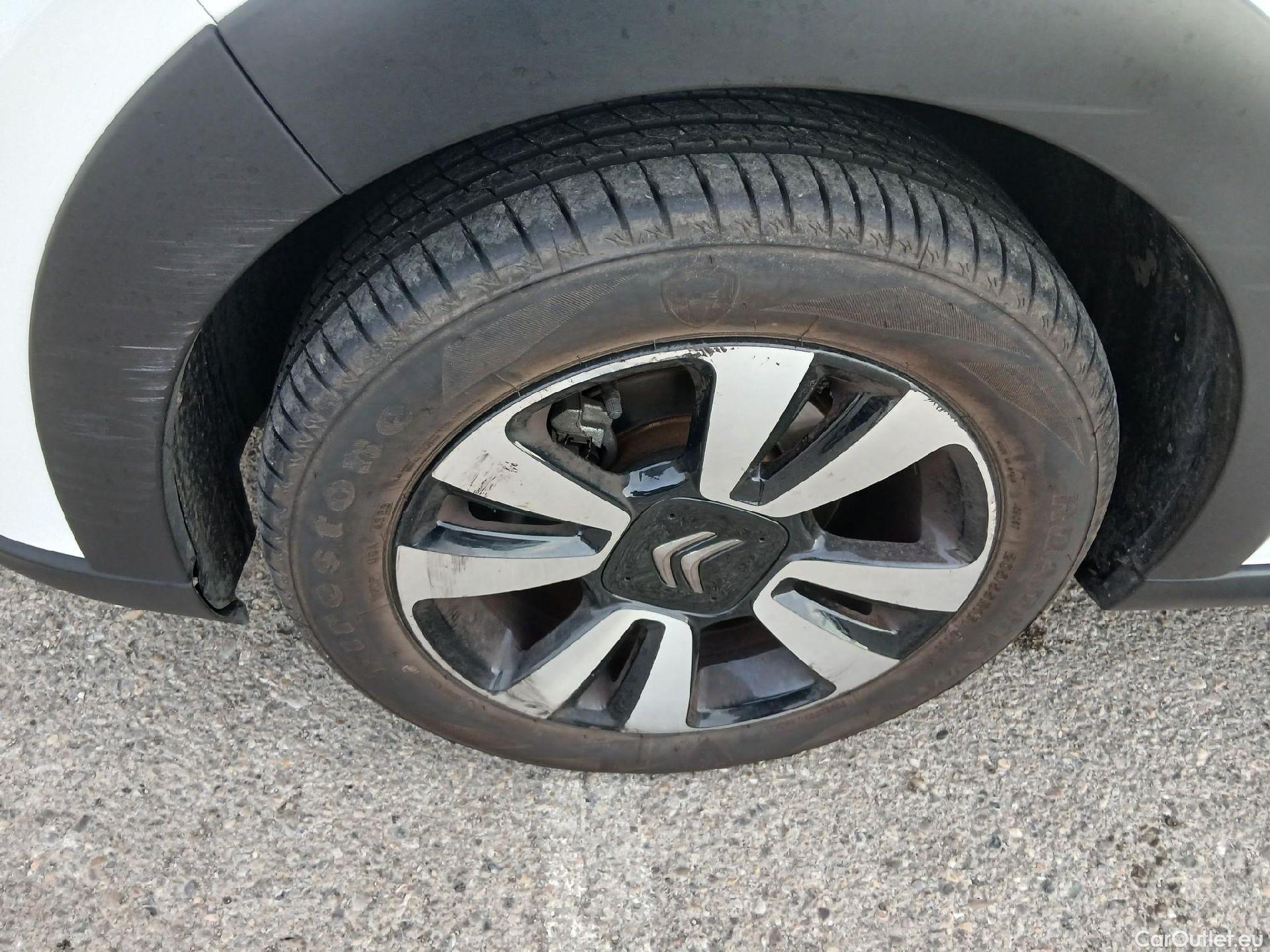  Citroen  C3 CITROEN  / 2020 / 5P / berlina con portón PureTech 60kW (83CV) Feel Pack (CX) #10