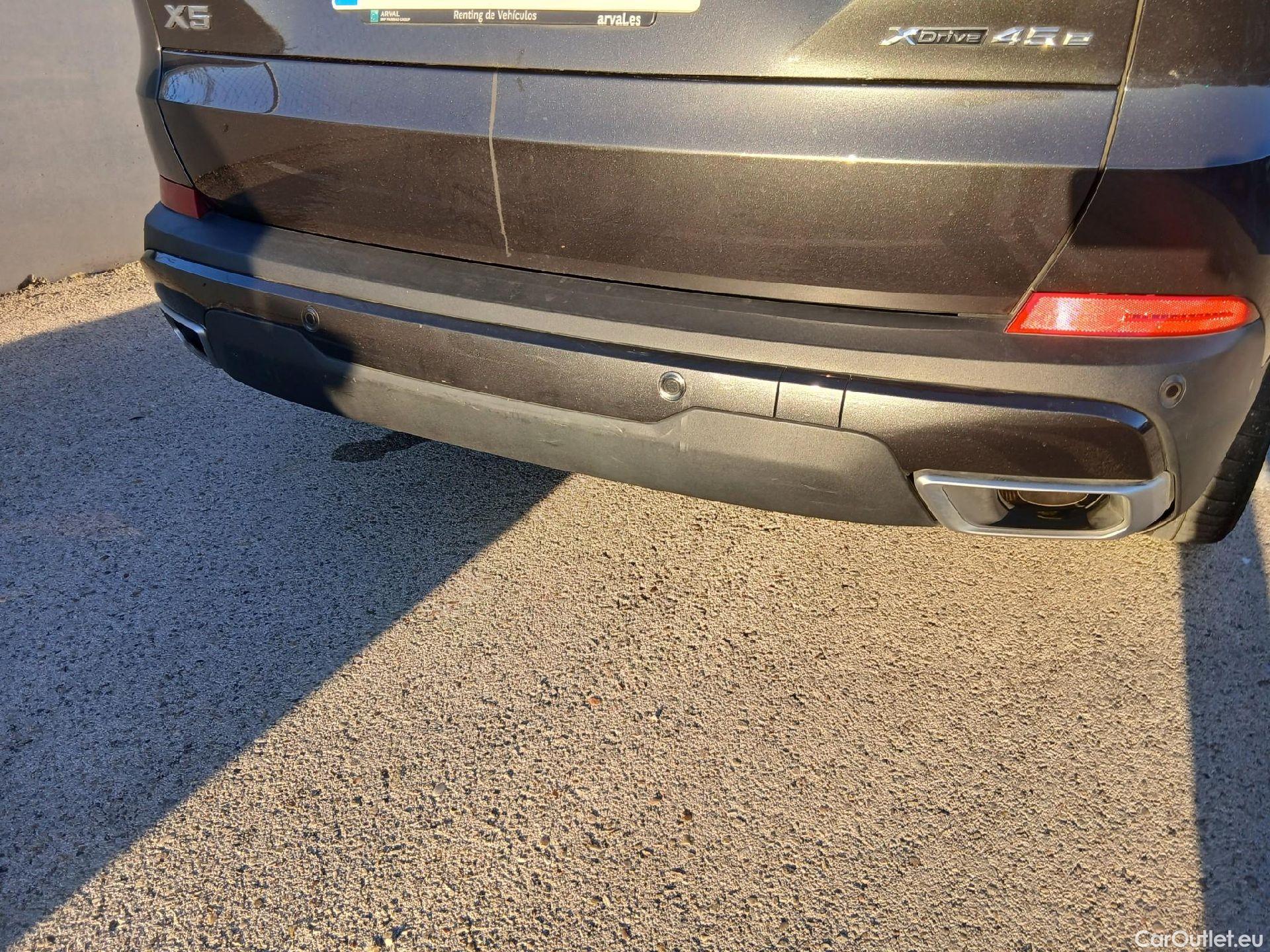  Bmw  X5 BMW  / 2018 / 5P / todoterreno xDrive45e (AC) #28