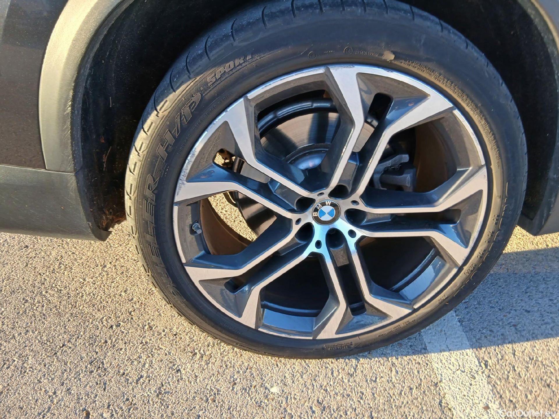  Bmw  X5 BMW  / 2018 / 5P / todoterreno xDrive45e (AC) #33