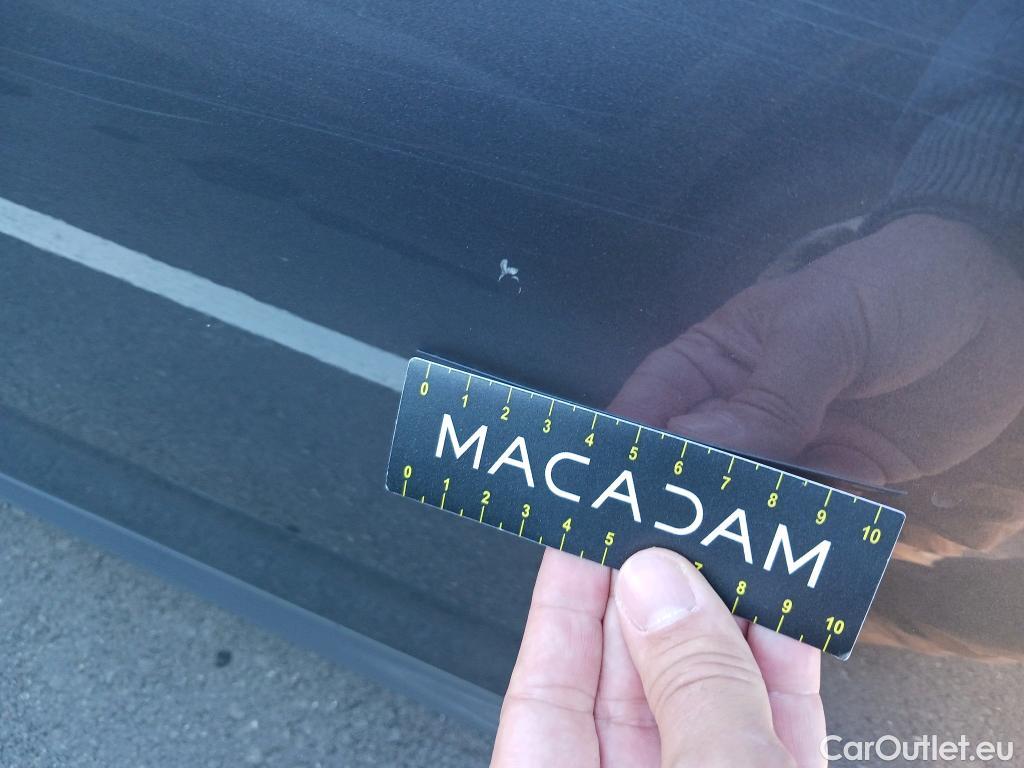  Bmw  Serie 5 BMW  / 2016 / 4P / sedán 520dA #24