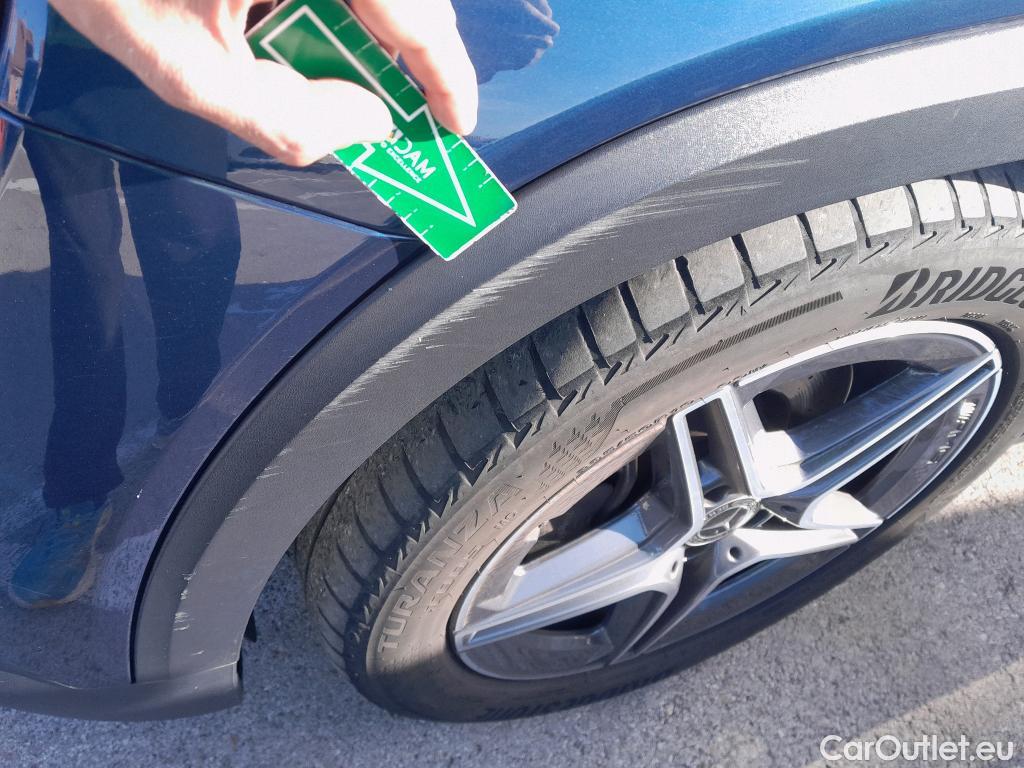  Mercedes  GLB MERCEDES-BENZ  / 2019 / 5P / todoterreno 2.0  220 D 4MATIC DCT 140KW (190CV) #20