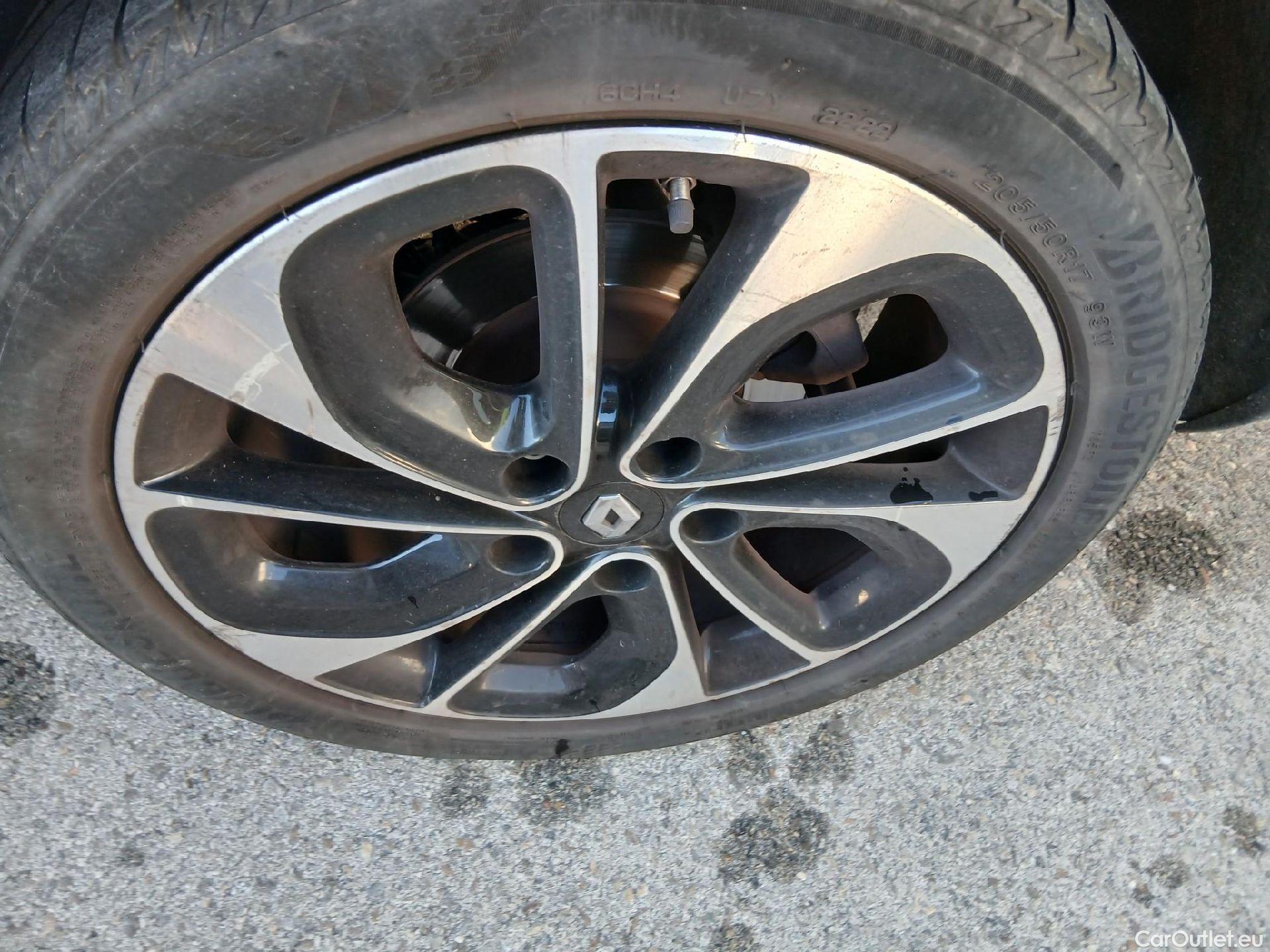  Renault  Megane RENAULT MÉGANE 5p 3G familiar Sp. Tou. Bose Energy dCi 130 S&S Euro 6 #7